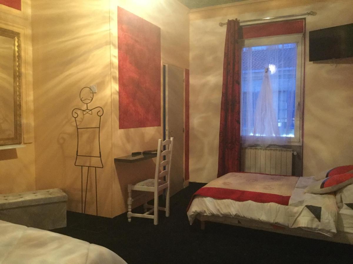 Hotel Le Kamelia Salles  Esterno foto