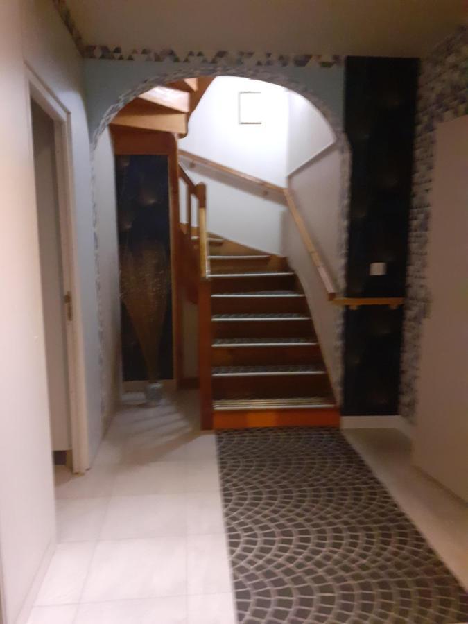Hotel Le Kamelia Salles  Esterno foto